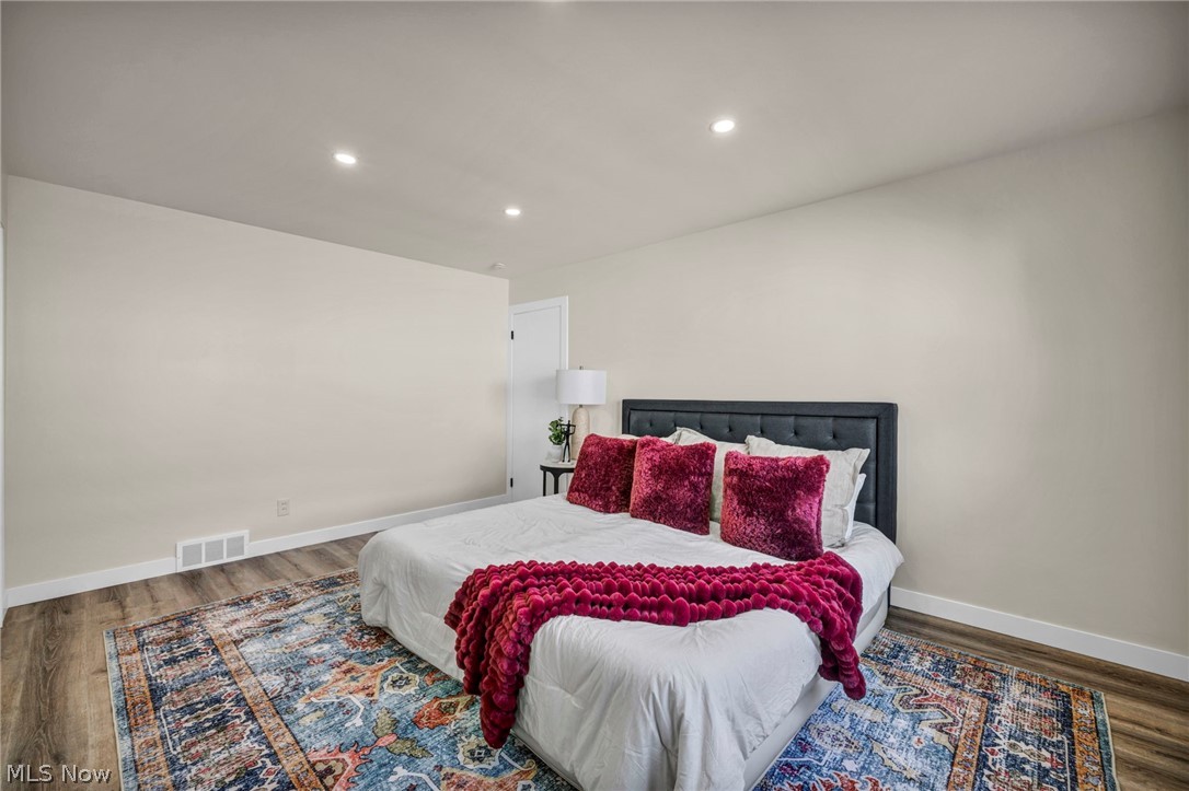 Village/Solon Sub - Residential