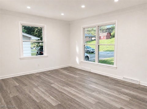 Tiny photo for 4960 E 81st Street, Garfield Heights, OH 44125 (MLS # 5235454)