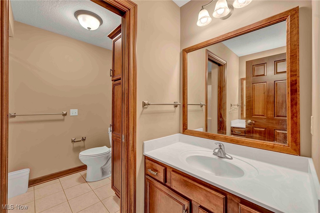 7117 Willowlane Avenue, Massillon, Ohio image 24