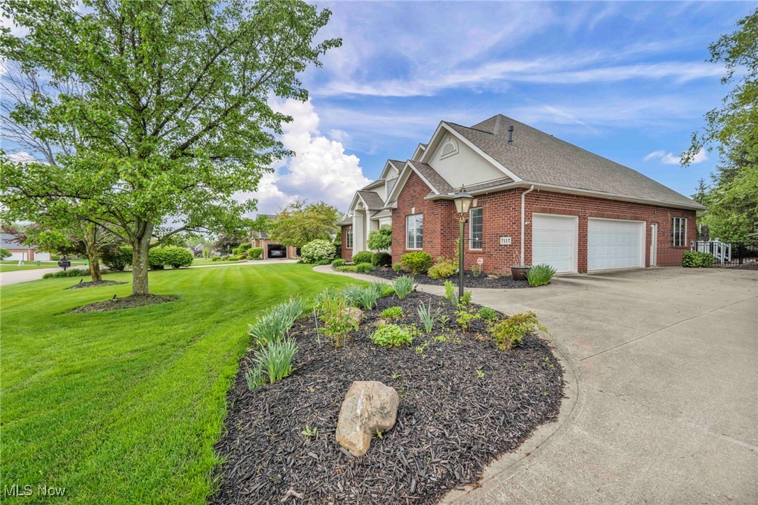 7117 Willowlane Avenue, Massillon, Ohio image 3