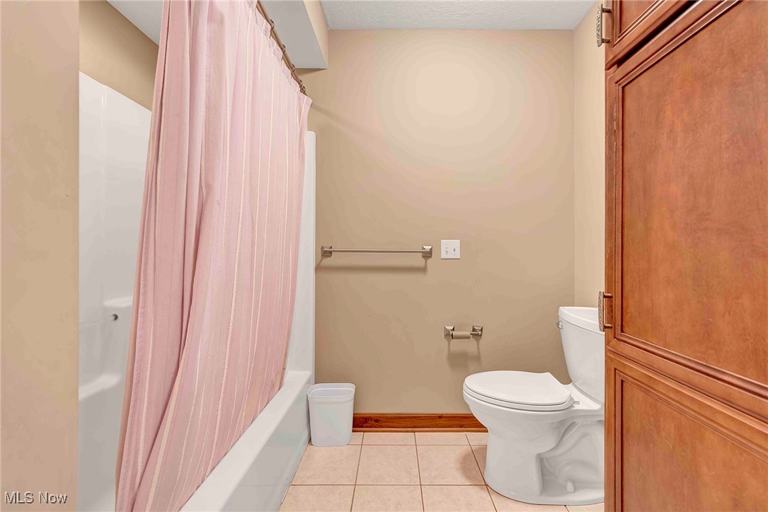 7117 Willowlane Avenue, Massillon, Ohio image 25