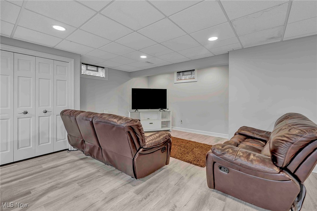 7117 Willowlane Avenue, Massillon, Ohio image 32