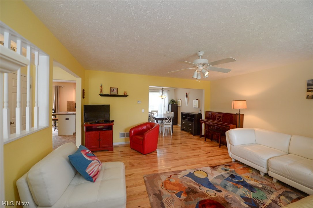 Saunders Place - Residential