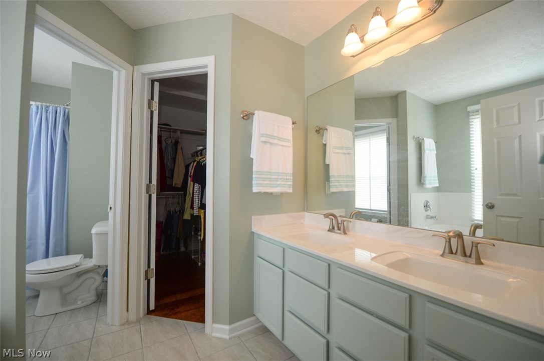 Saunders Place - Residential