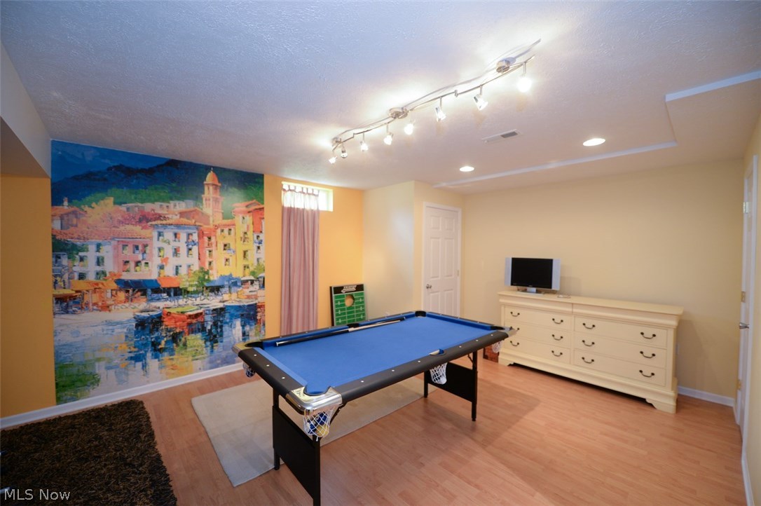 Saunders Place - Residential