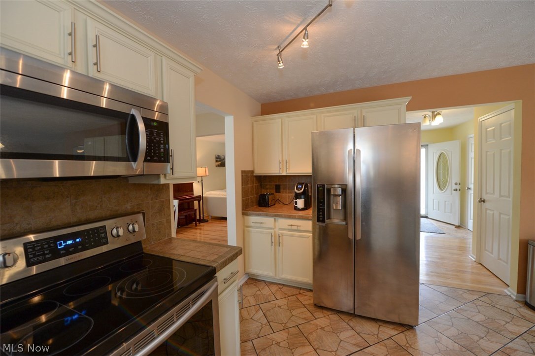 Saunders Place - Residential