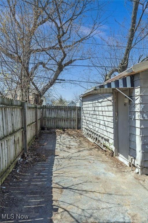 1260 E 113th Street, Cleveland, Ohio image 31