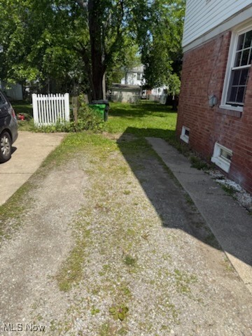 21931 Crystal Avenue, Euclid, Ohio image 10