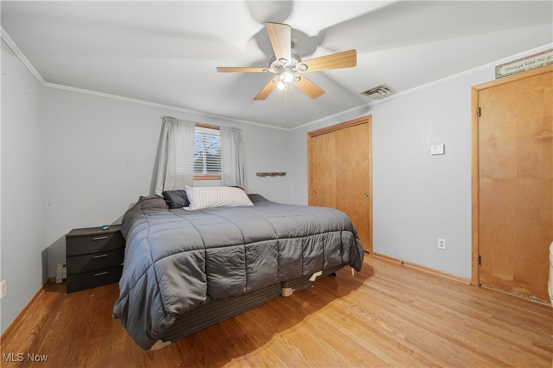 Village/Navarre - Residential