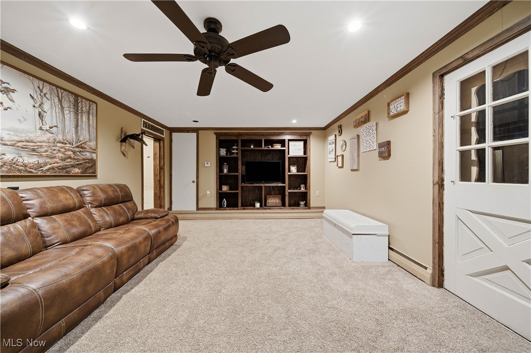 Village/Navarre - Residential