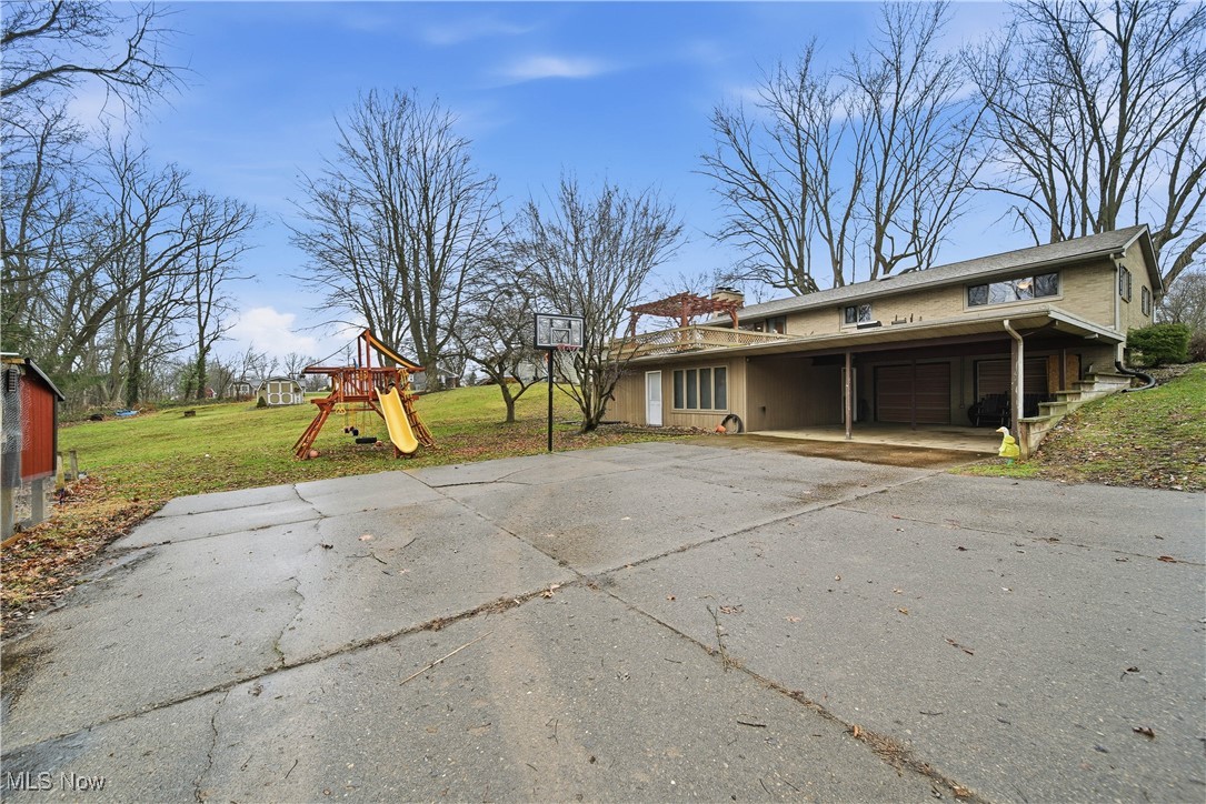 Village/Navarre - Residential