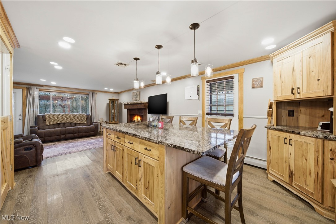 Village/Navarre - Residential