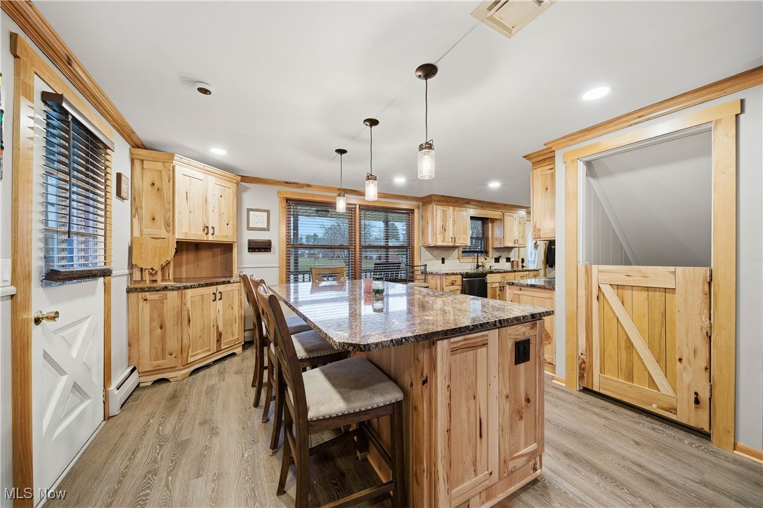 Village/Navarre - Residential