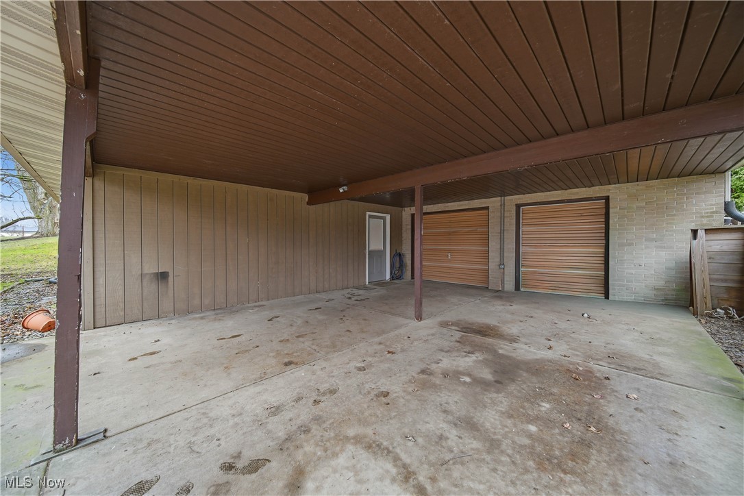 Village/Navarre - Residential