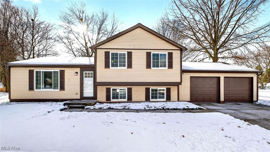Beatutifully Remodeled Split Level with over 1900 sq ft of finished space!!!  3 beds and 2.5 baths.  Large deck on the back of the house.  There's too many updates to list, don't miss this one before it's gone!