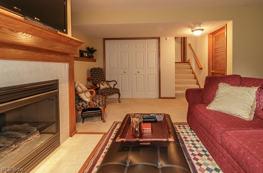 Woodland Glen Condo - Residential