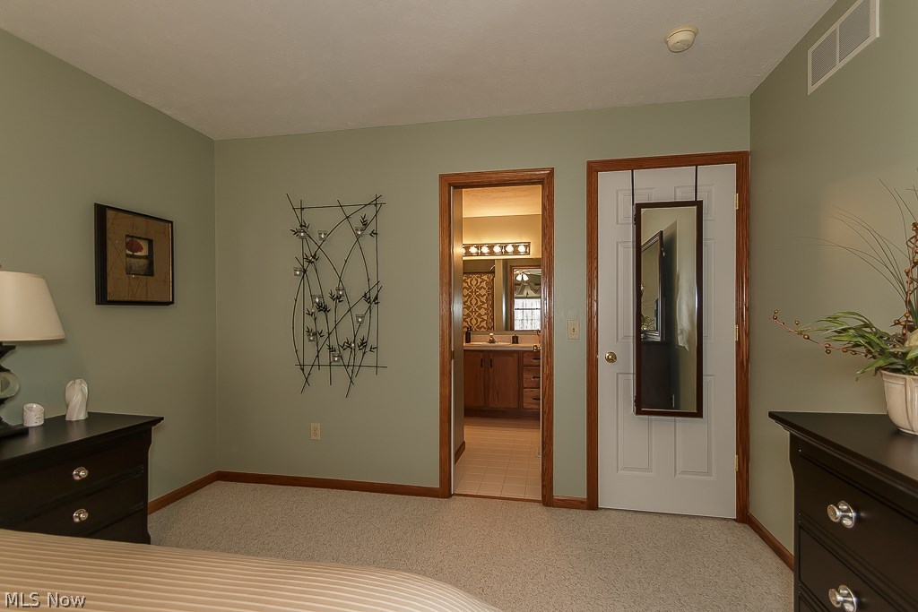 Woodland Glen Condo - Residential