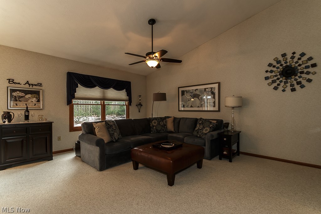 Woodland Glen Condo - Residential