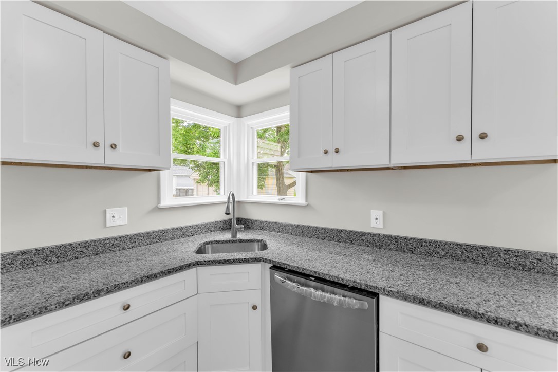 12916 Silver Road, Garfield Heights, Ohio image 10