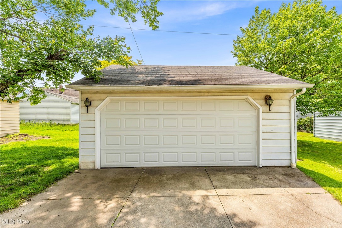 12916 Silver Road, Garfield Heights, Ohio image 25