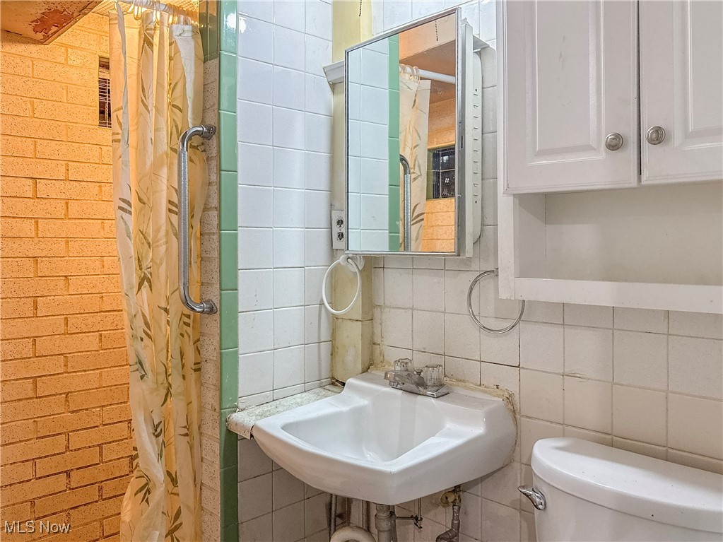 Beverly Hills Seventh Add - Residential