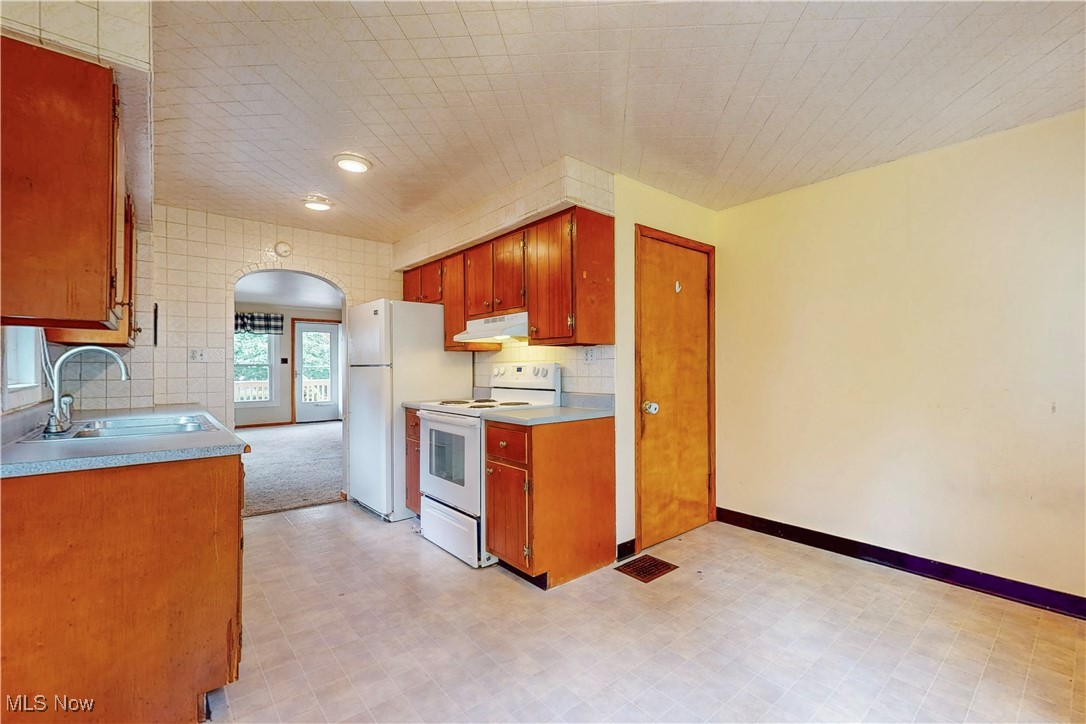 Beverly Hills Seventh Add - Residential