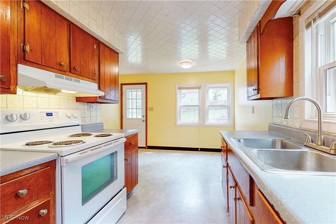 Beverly Hills Seventh Add - Residential