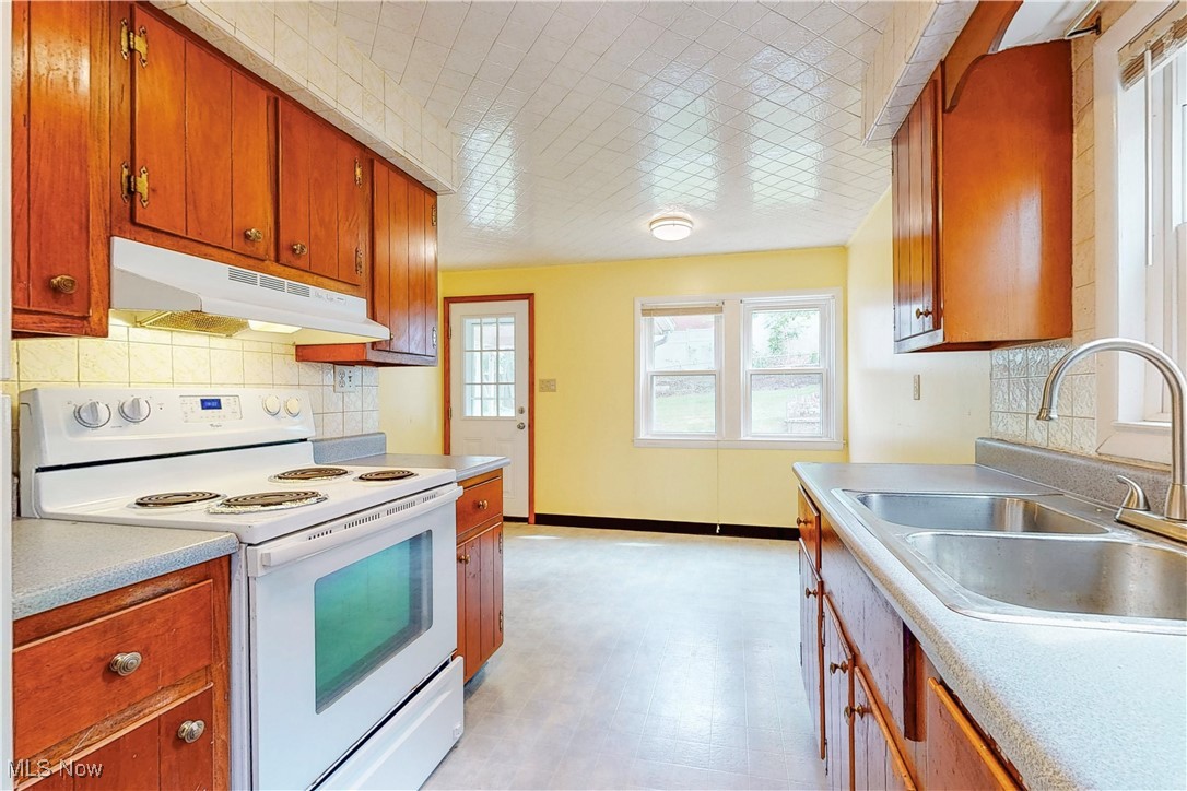 Beverly Hills Seventh Add - Residential