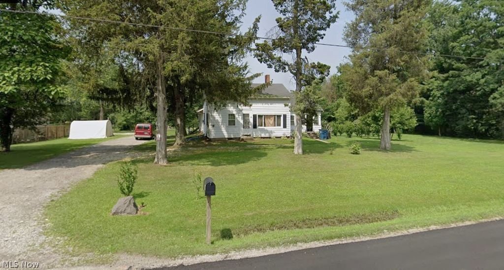 Photo of 86 Substation Road, Brunswick Hills, OH 44212 (MLS # 5192899)