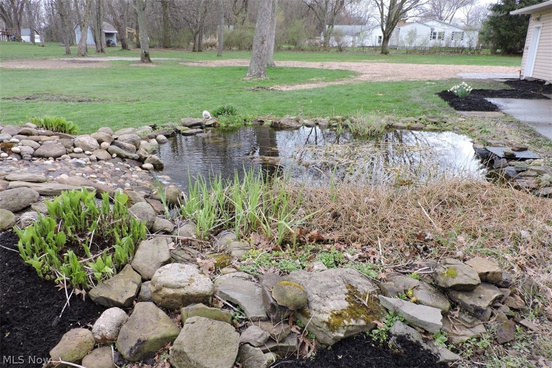 Chenoweth Little Farms - Residential