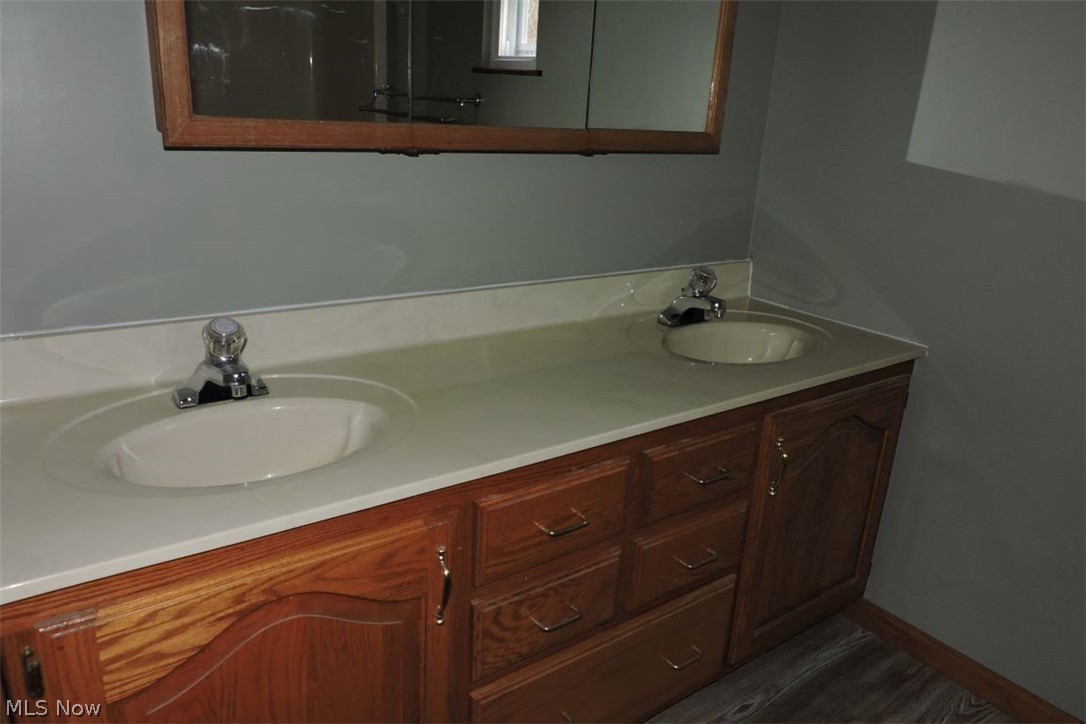 Chenoweth Little Farms - Residential