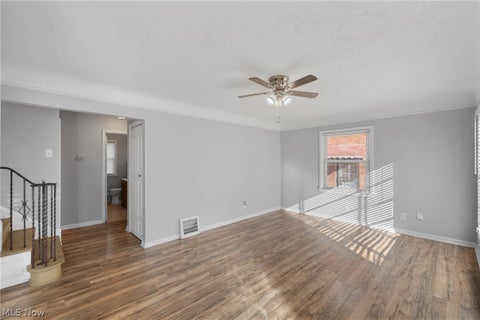 Tiny photo for 4444 Glenview Road, Warrensville Heights, OH 44128 (MLS # 5252241)