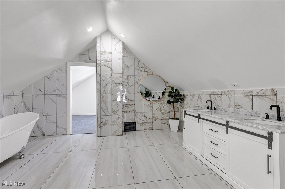 Jm Hoyts Sub - Residential