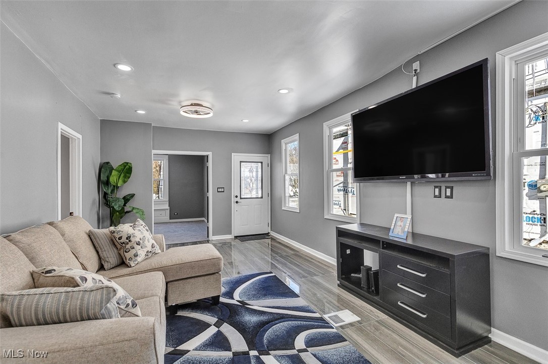 Jm Hoyts Sub - Residential