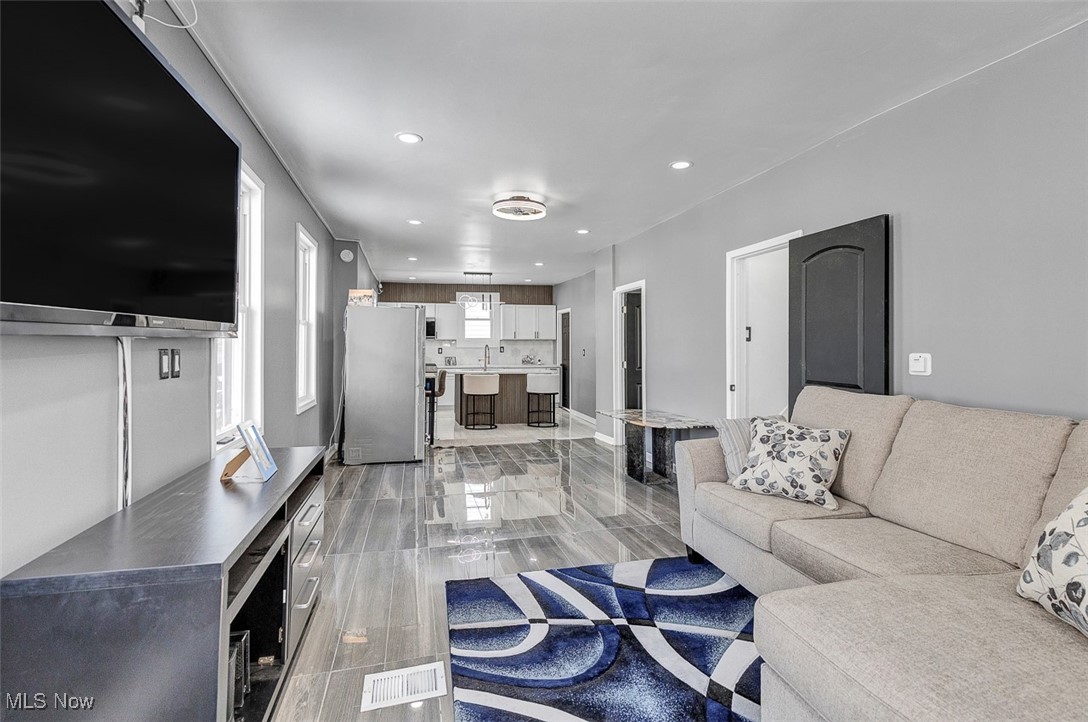 Jm Hoyts Sub - Residential