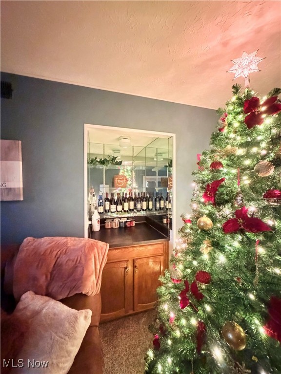 Strongsville, Ohio 44136, United States, 4 Bedrooms Bedrooms, ,3 BathroomsBathrooms,Residential,Pending,254005