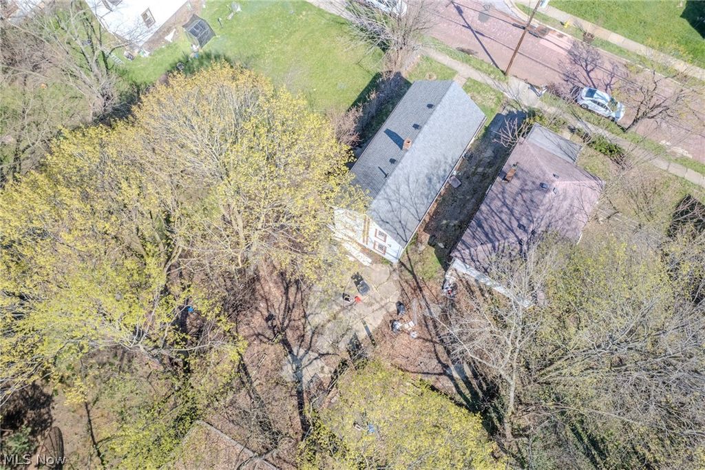 Photo of 1138 7th Avenue, Akron, OH 44306 (MLS # 5200385)