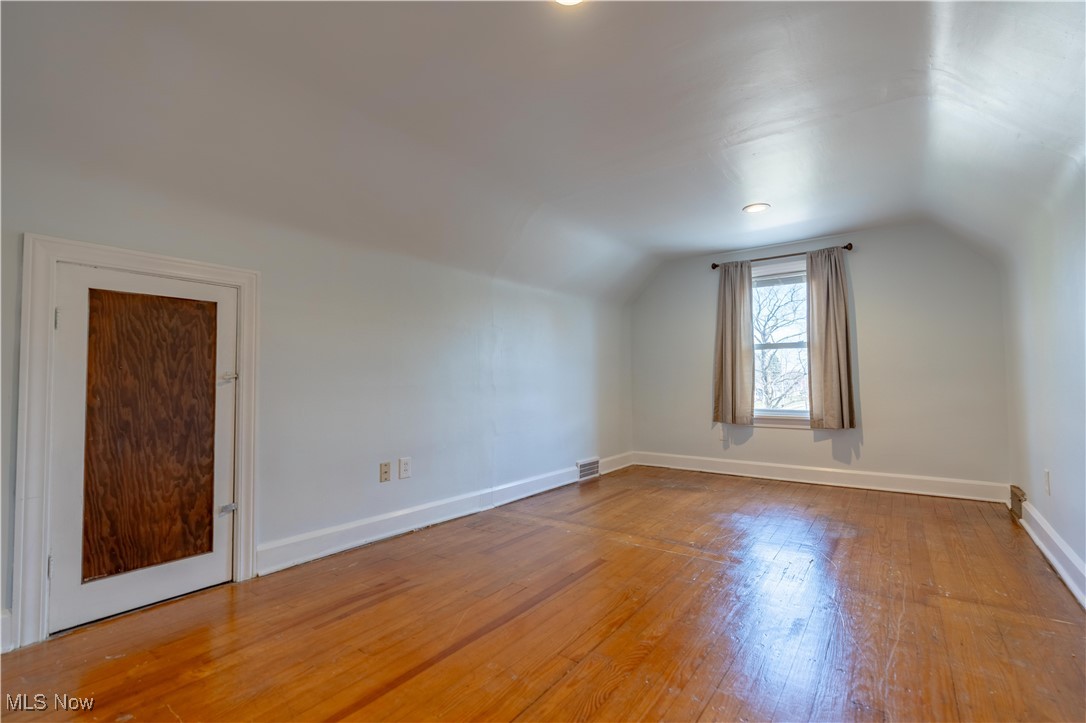 132 10th Street, North Canton, Ohio image 24