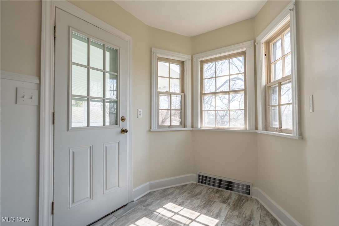 132 10th Street, North Canton, Ohio image 17