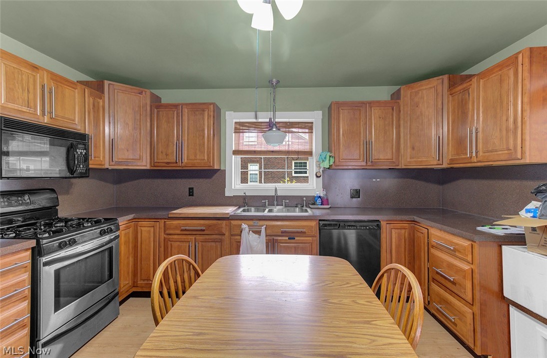 Stackhouse Add - Residential