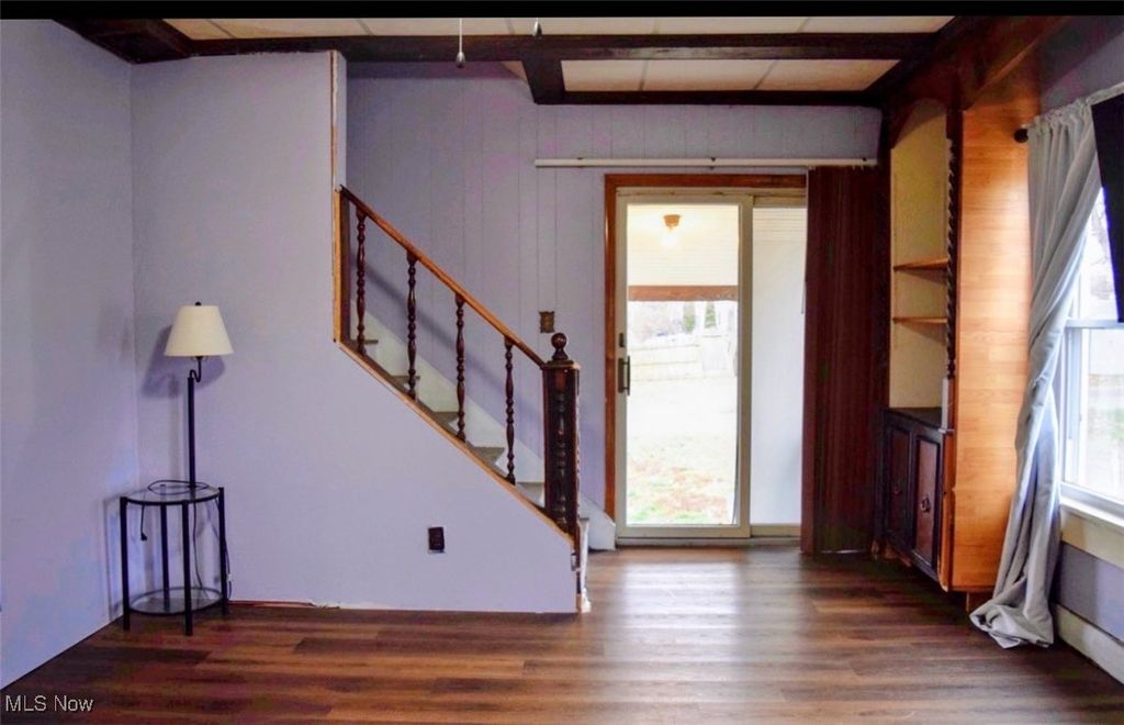 Photo of 416 Adena St NE, North Canton, OH 44720 (MLS # 5181490)