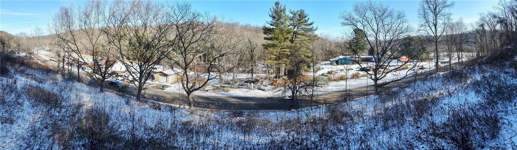 Photo of Indian Hill Road SE, Uhrichsville, OH 44683 (MLS # 5177729)