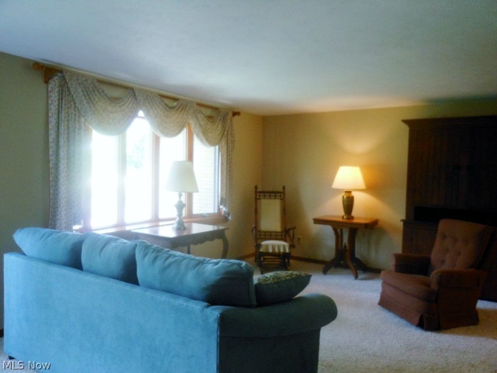 Carpenters Cairo-Crestdale Al - Residential