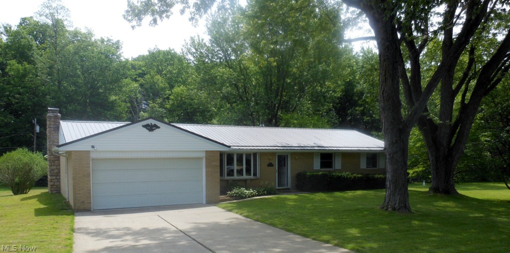 Carpenters Cairo-Crestdale Al - Residential