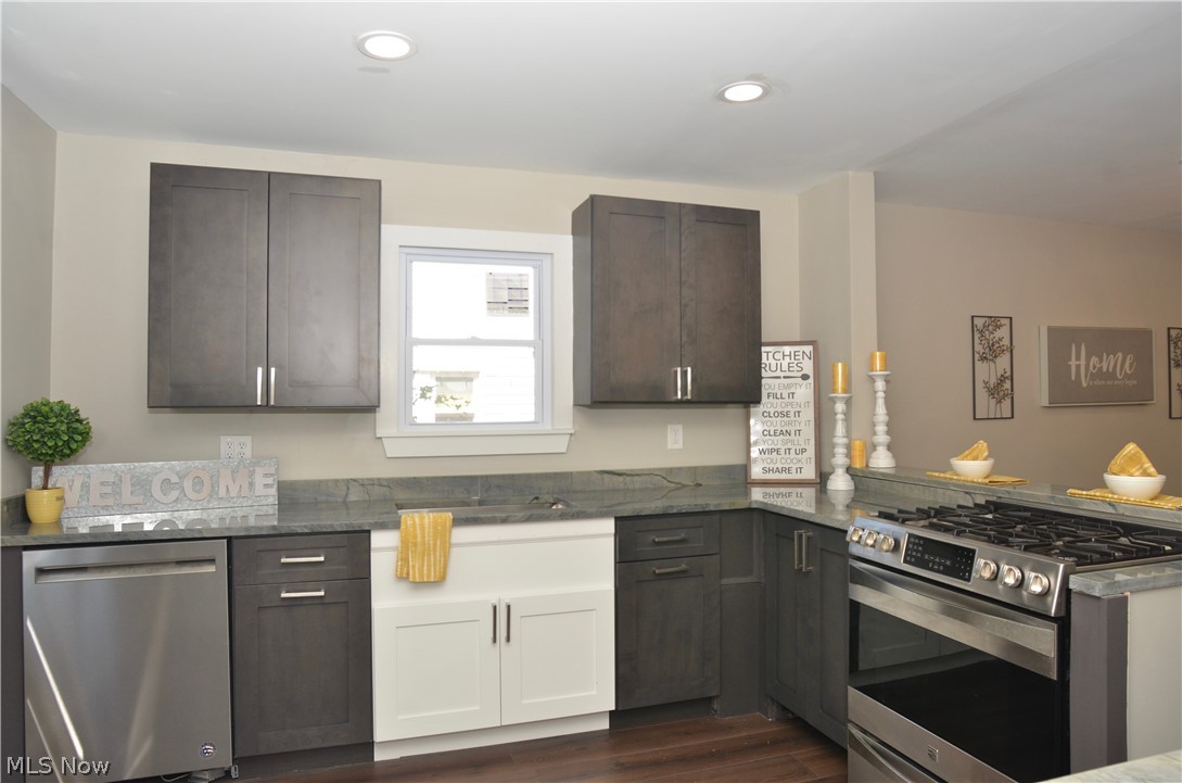 West 21st St/Sub/W A Rounds - Residential