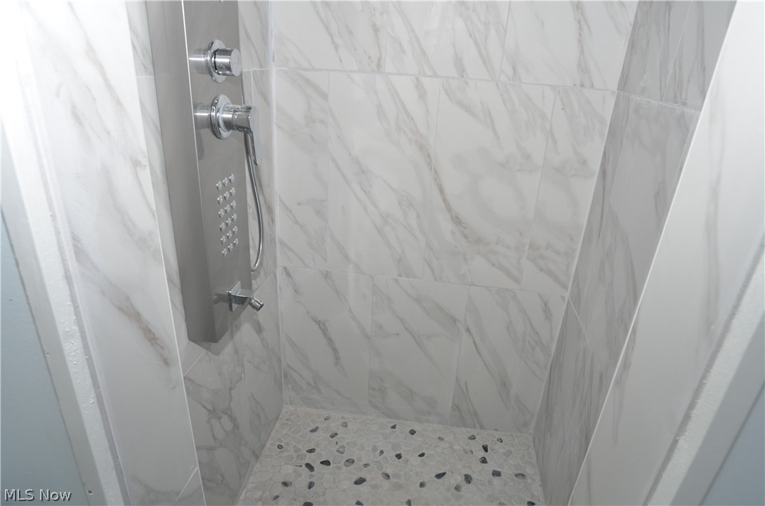 West 21st St/Sub/W A Rounds - Residential