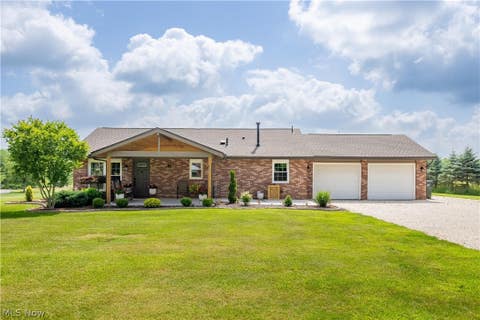 Homes For Sale - 1146 Lincoln Avenue<br/> Carrollton, OH 44615