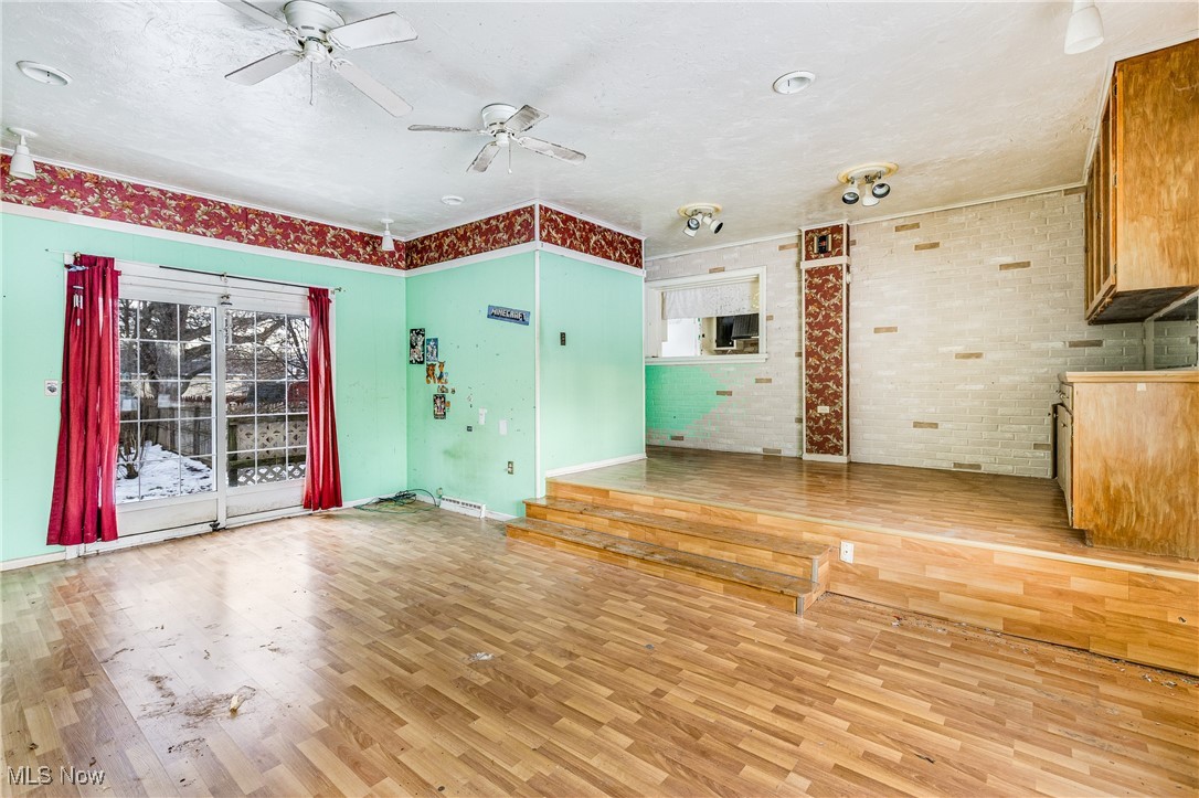 Lynnhurst - Residential