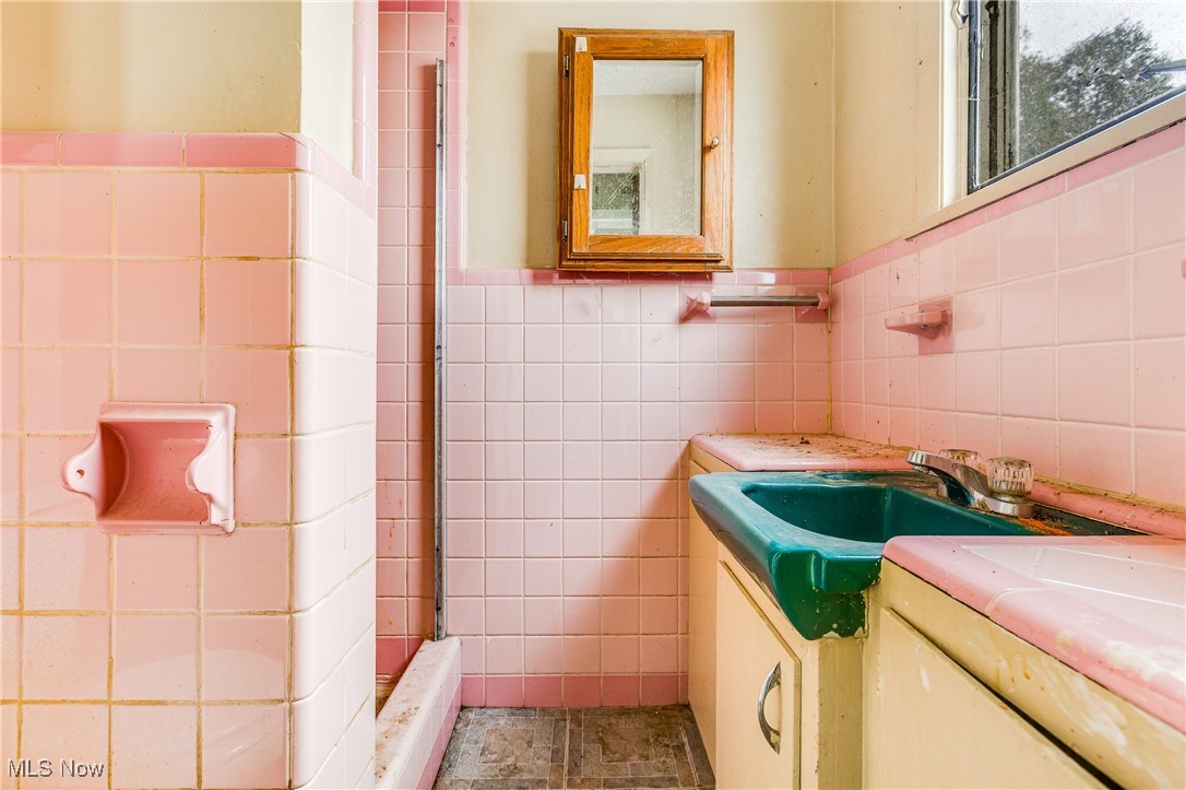 Lynnhurst - Residential