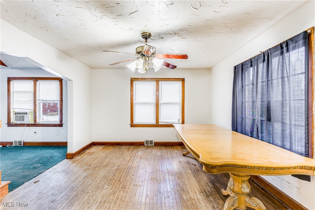 Lynnhurst - Residential